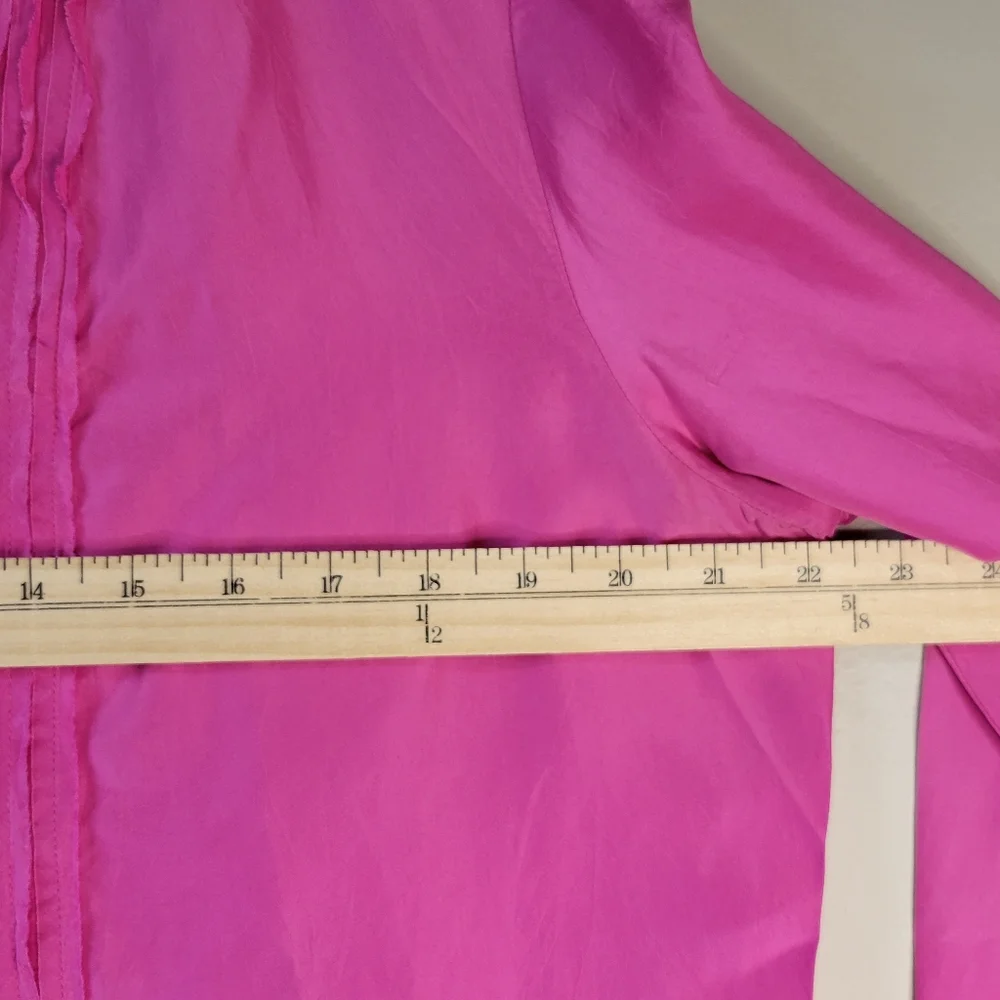 J Jill Sz PL Pink 100% Silk Pintucked Pleated Ruffles Blouse Top V Neck - Picture 9 of 12